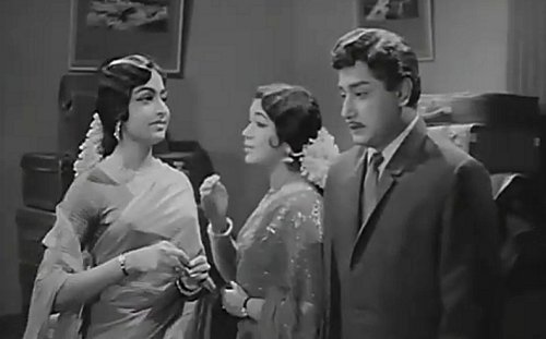 penne maandhartham...penmai endra